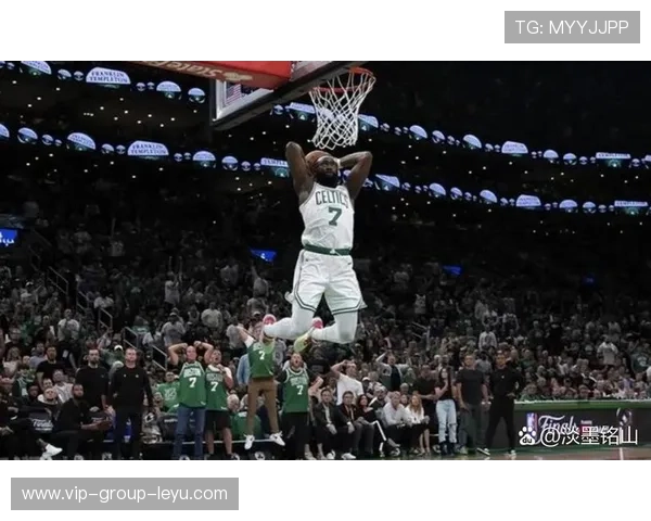凯尔特人稳居东部，杰伦·布朗继续强势表现